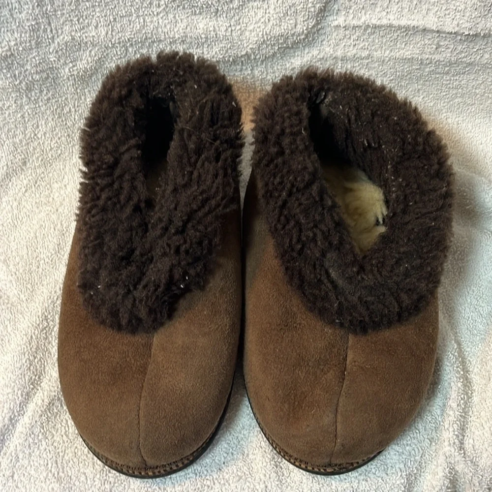 Kids handcrafted chocolate brown sheepskin slippers that fits sizes 2-3